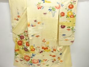 アンティーク　菊牡丹模様刺繍振袖